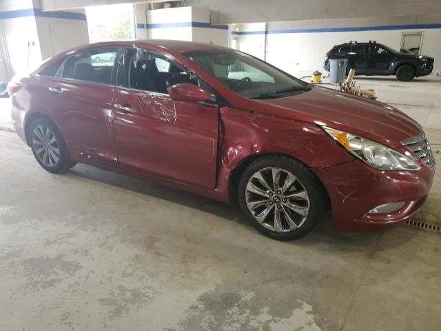 5NPEC4AB1DH521306 - 2013 HYUNDAI SONATA SE BURGUNDY photo 4