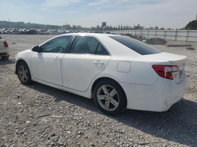 4T1BF1FK3DU672392 - 2013 TOYOTA CAMRY L WHITE photo 2
