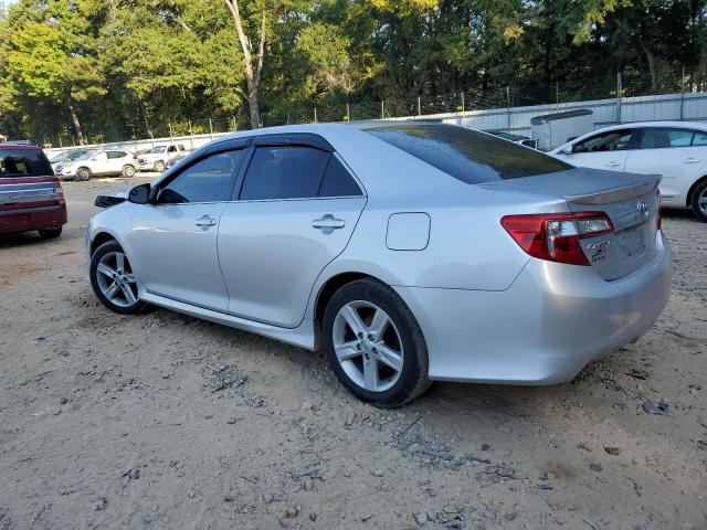 4T1BF1FK5DU265299 - 2013 TOYOTA CAMRY L SILVER photo 2