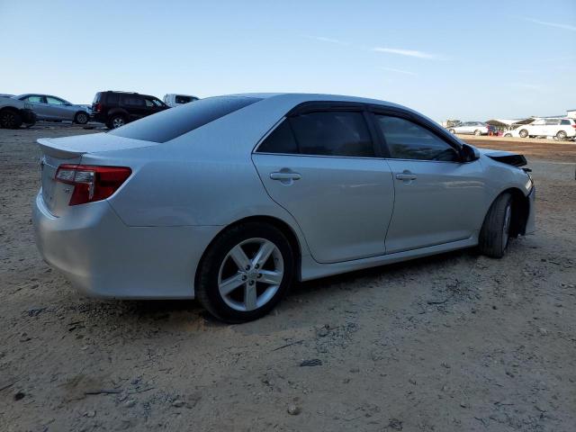 4T1BF1FK5DU265299 - 2013 TOYOTA CAMRY L SILVER photo 3
