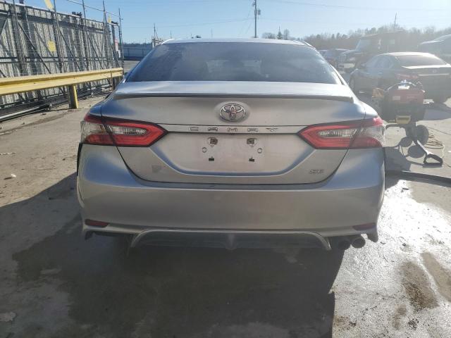 4T1B11HK6JU012628 - 2018 TOYOTA CAMRY L GRAY photo 6