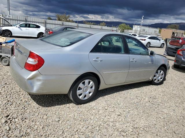 4T1BE32K74U858019 - 2004 TOYOTA CAMRY LE GRAY photo 3