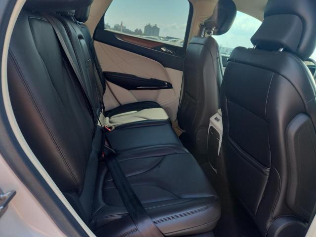 5LMTJ2AH0FUJ15119 - 2015 LINCOLN MKC WHITE photo 11