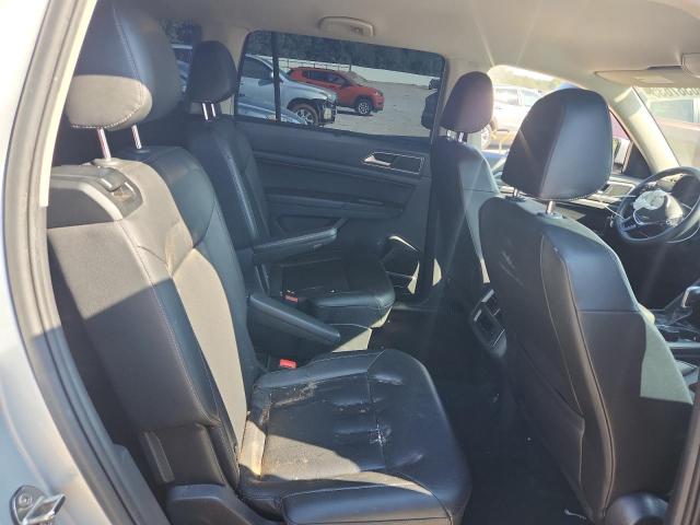 1V2WR2CA3KC611401 - 2019 VOLKSWAGEN ATLAS SE Серебристый фото 11