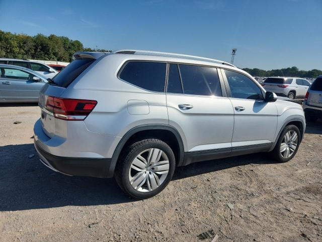 1V2WR2CA3KC611401 - 2019 VOLKSWAGEN ATLAS SE Серебристый фото 3