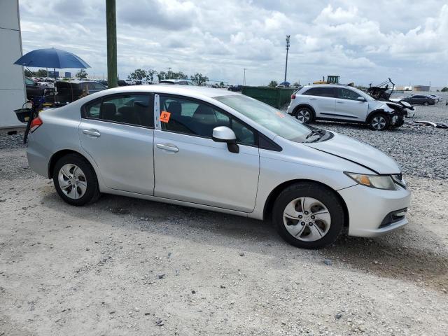 19XFB2F55DE089581 - 2013 HONDA CIVIC LX SILVER photo 4