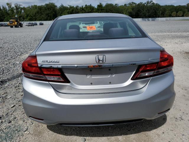 19XFB2F55DE089581 - 2013 HONDA CIVIC LX SILVER photo 6