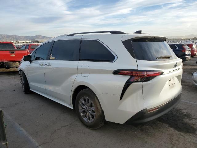 5TDJRKEC5NS111513 - 2022 TOYOTA SIENNA XLE WHITE photo 2