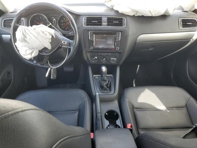 3VWDB7AJ4HM284508 - 2017 VOLKSWAGEN JETTA SE WHITE photo 8