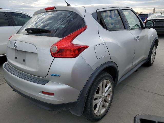 JN8AF5MR3ET350063 - 2014 NISSAN JUKE S SILVER photo 3