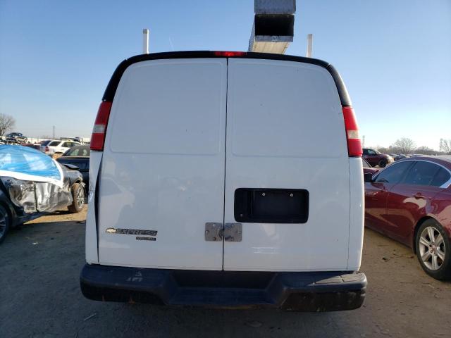 1GCWGFCF4F1217255 - 2015 CHEVROLET EXPRESS G2 WHITE photo 6