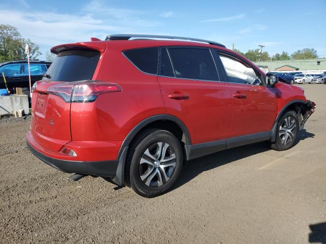 JTMBFREV9HJ174929 - 2017 TOYOTA RAV4 LE 红色 照片 3