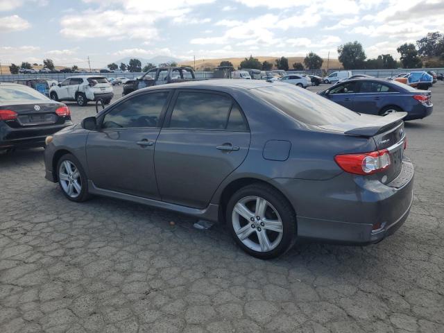 2T1BU4EE8DC021182 - 2013 TOYOTA COROLLA BASE Մոխրագույն լուսանկար 2