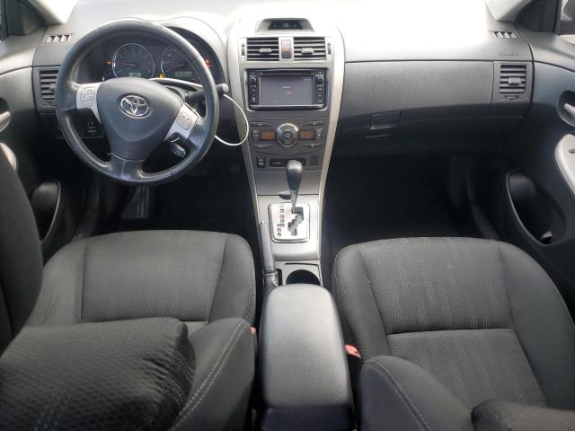 2T1BU4EE8DC021182 - 2013 TOYOTA COROLLA BASE Մոխրագույն լուսանկար 8