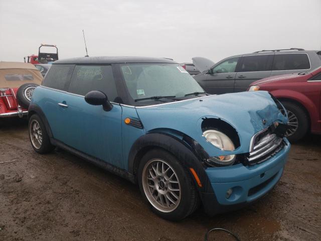 WMWMF33519TW75339 - 2009 MINI COOPER BLUE photo 4