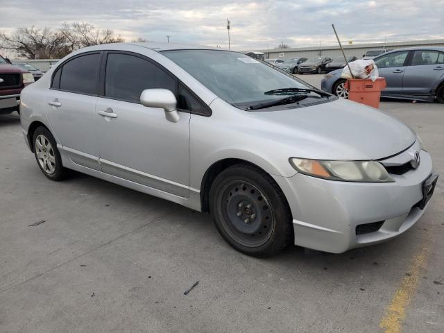 2HGFA1F50AH524392 - 2010 HONDA CIVIC LX SILVER photo 4