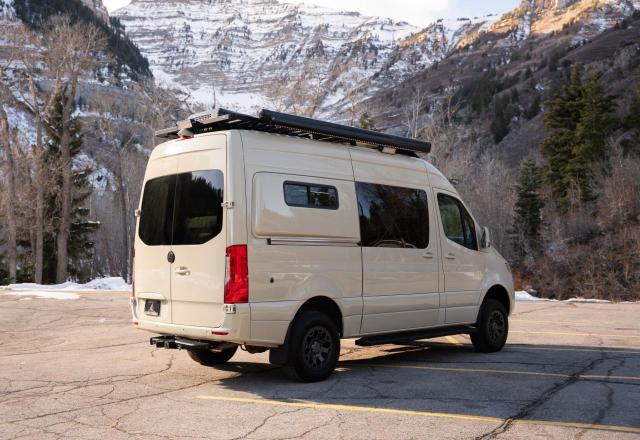 W1W4EBVYXKT017682 - 2019 MERCEDES-BENZ SPRINTER 2500 Braun Foto 3