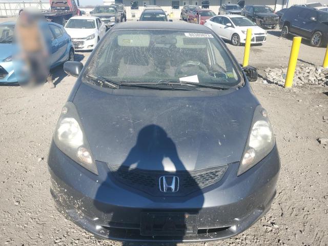 JHMGE8H30DC082134 - 2013 HONDA FIT GRAY photo 5