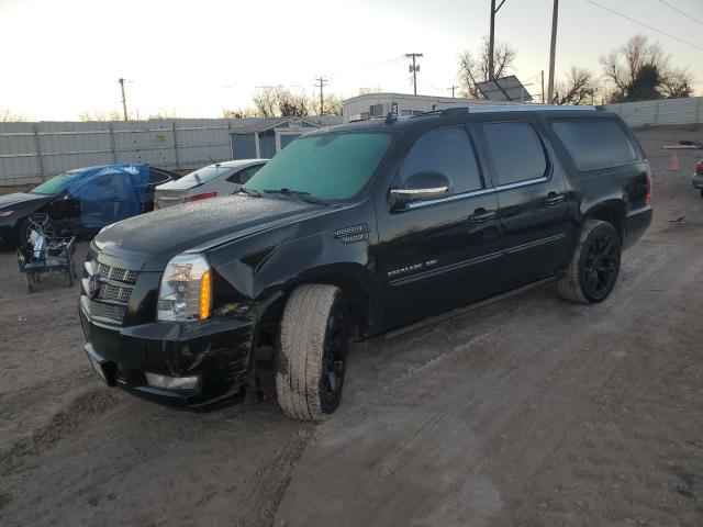 2013 CADILLAC ESCALADE ESV PREMIUM, 