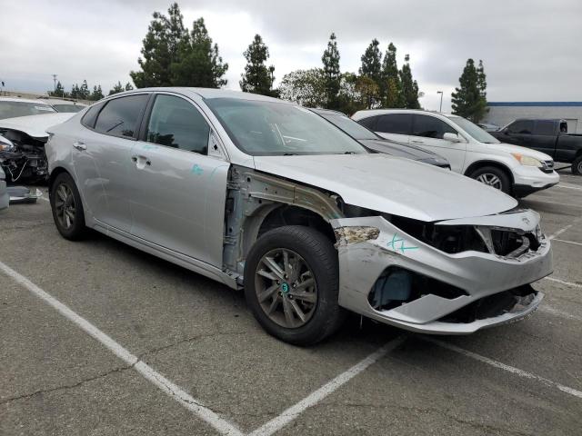 5XXGT4L36KG313574 - 2019 KIA OPTIMA LX SILVER photo 4