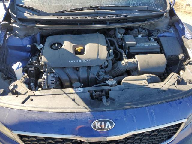 3KPFL4A71HE047738 - 2017 KIA FORTE LX BLUE photo 11