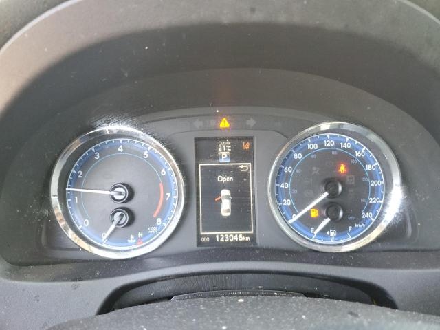 2T1BURHE4JC112857 - 2018 TOYOTA COROLLA L BLACK photo 9