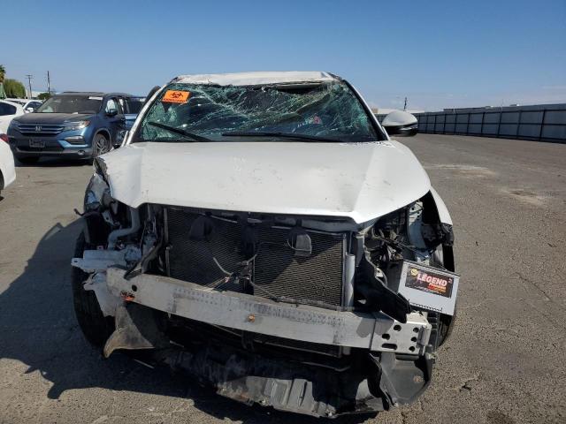 5TDZARFH7JS036174 - 2018 TOYOTA HIGHLANDER LE Սպիտակ լուսանկար 5