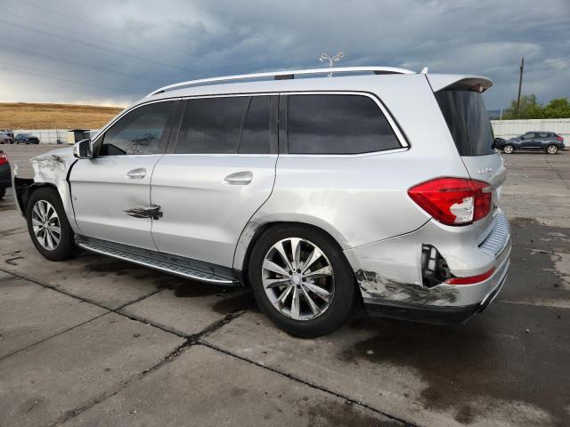 4JGDF6EE8FA533493 - 2015 MERCEDES-BENZ GL 450 4MATIC SILVER photo 2
