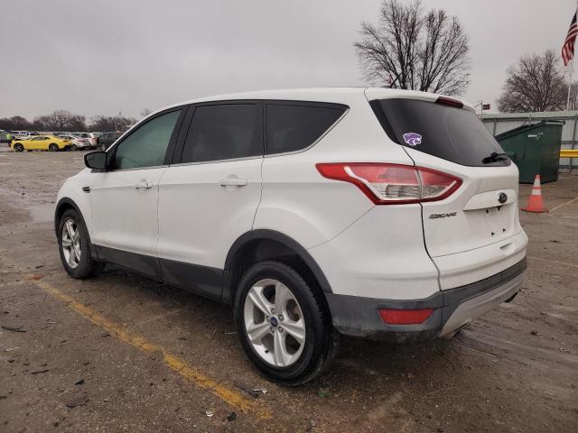 1FMCU9GX0EUE15257 - 2014 FORD ESCAPE SE WHITE photo 2