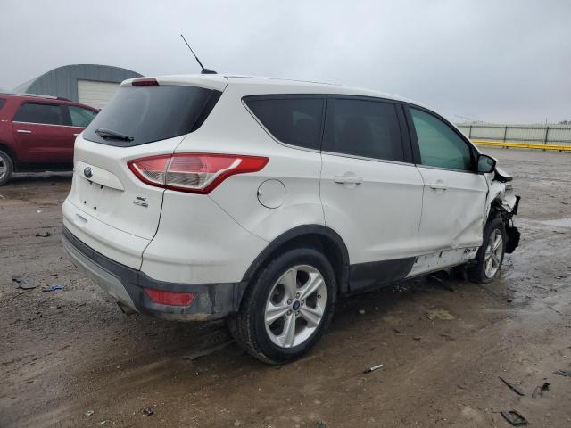 1FMCU9GX0EUE15257 - 2014 FORD ESCAPE SE WHITE photo 3