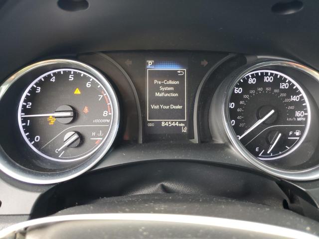 4T1B11HK2JU637558 - 2018 TOYOTA CAMRY L SILVER photo 9