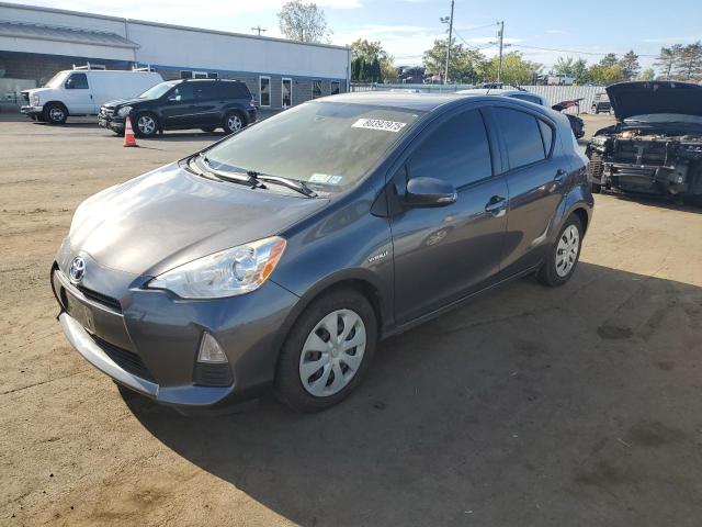2014 TOYOTA PRIUS C, 