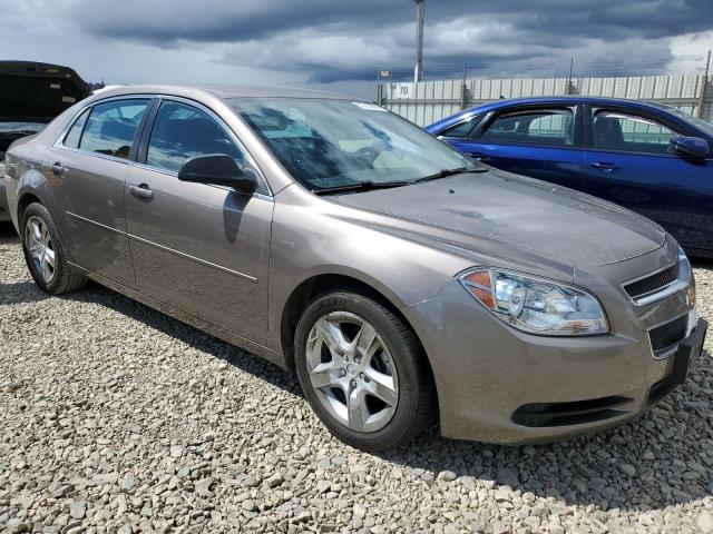 1G1ZB5E04CF113032 - 2012 CHEVROLET MALIBU LS Gris foto 4
