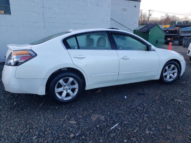 1N4AL21EX8N502052 - 2008 NISSAN ALTIMA 2.5 WHITE photo 3