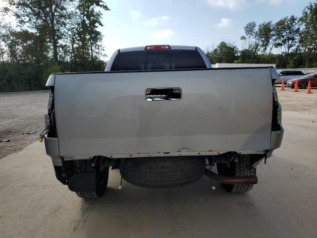 5TFUM5F16BX024932 - 2011 TOYOTA TUNDRA DOUBLE CAB SR5 SILVER photo 6