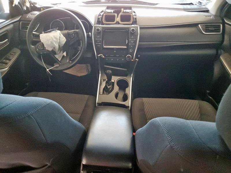 4T1BF1FK2HU736041 - 2017 TOYOTA CAMRY LE BLUE photo 8