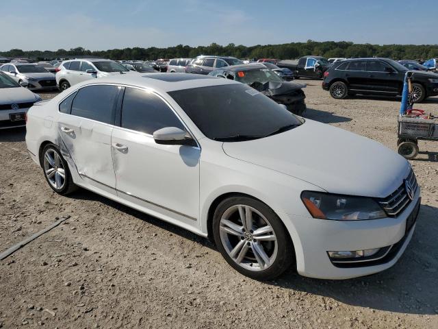 1VWCN7A33DC086079 - 2013 VOLKSWAGEN PASSAT SEL Blanc photo 4
