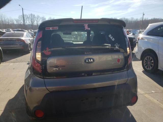 KNDJP3A51F7170699 - 2015 KIA SOUL + GRAY photo 6