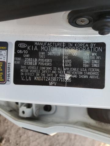 KNDJT2A19B7713536 - 2011 KIA SOUL WHITE photo 12