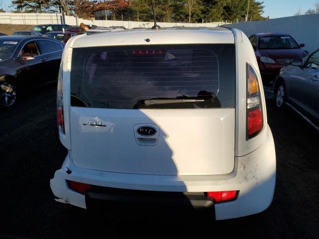 KNDJT2A19B7713536 - 2011 KIA SOUL WHITE photo 6