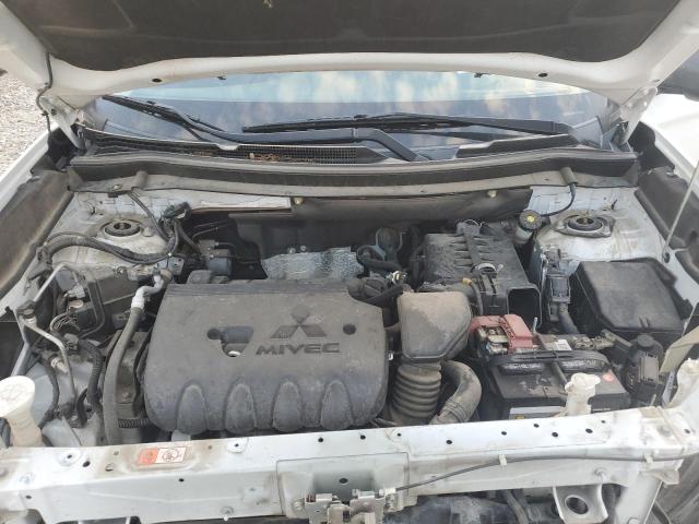 JA4AD2A39LZ015295 - 2020 MITSUBISHI OUTLANDER ES WHITE photo 12