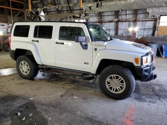 5GTEN13E188134624 - 2008 HUMMER H3 WHITE photo 4