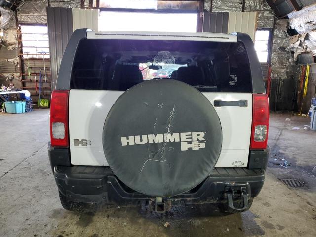 5GTEN13E188134624 - 2008 HUMMER H3 WHITE photo 6