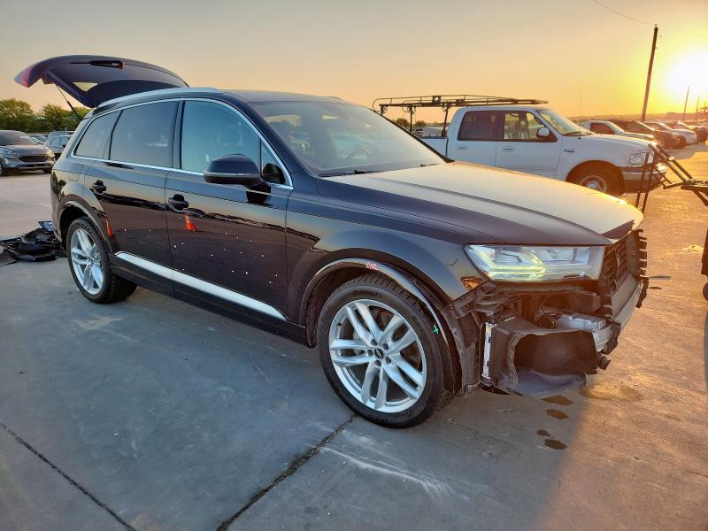 WA1VAAF7XJD023352 - 2018 AUDI Q7 PRESTIGE BLACK photo 4