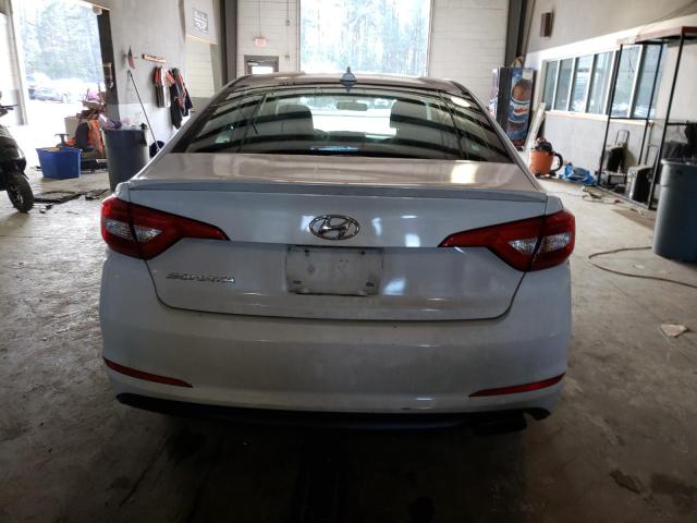 5NPE24AF9GH399918 - 2016 HYUNDAI SONATA SE WHITE photo 6