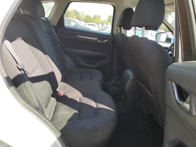 JM3KFBBL2H0135557 - 2017 MAZDA CX-5 SPORT WHITE photo 11