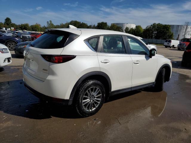JM3KFBBL2H0135557 - 2017 MAZDA CX-5 SPORT WHITE photo 3
