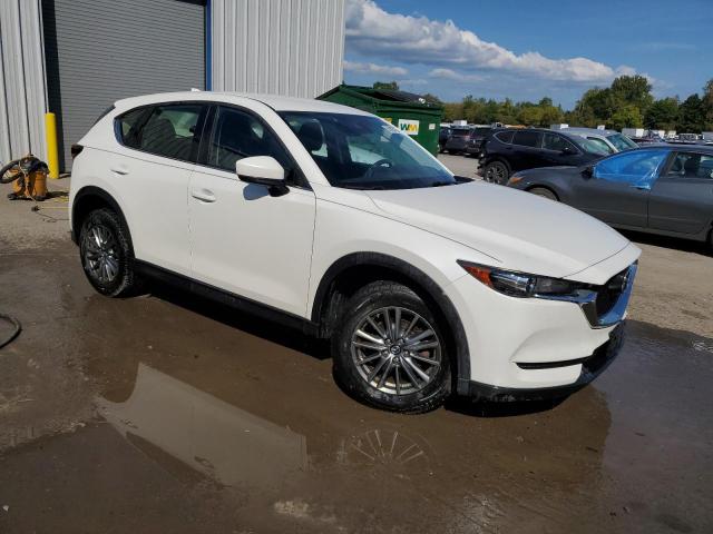 JM3KFBBL2H0135557 - 2017 MAZDA CX-5 SPORT WHITE photo 4
