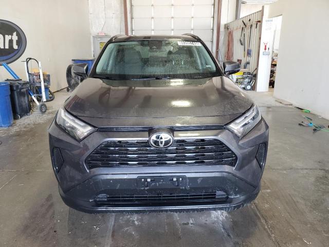 2T3W1RFV3RW333008 - 2024 TOYOTA RAV4 XLE GRAY photo 5