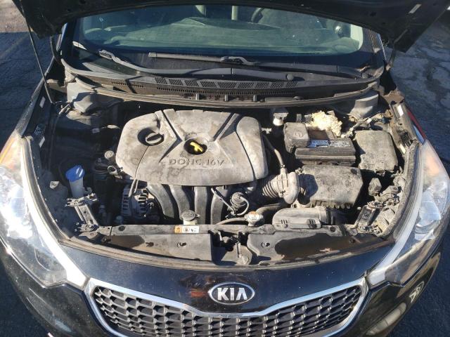 KNAFK4A62G5618994 - 2016 KIA FORTE LX BLACK photo 11